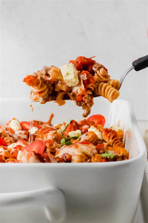 Easy Healthy Rotini Pasta Bake | Lauren Fit Foodie