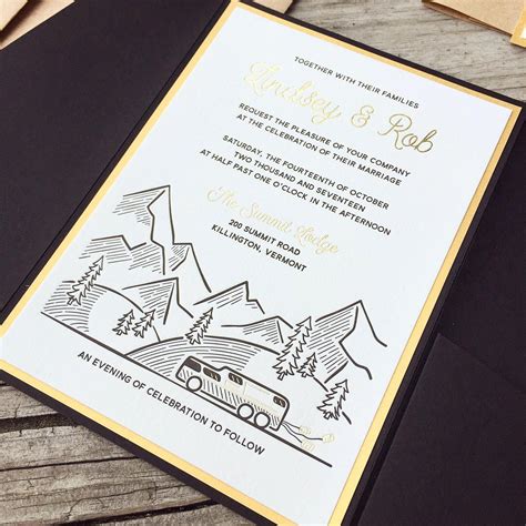 5 Page Decoration Ideas That Can Help You Craft Beautiful Wedding ...