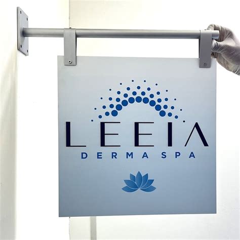 Shop Sign 的图像结果