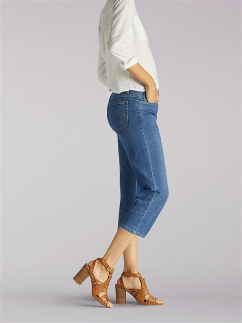 Women's Capris: Relaxed Fit Capri Pants | Denim Pants | Lee® in 2024 ...