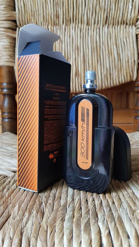 300 Km Avon Reseña del Perfume ️ Conócelo 100% a detalle