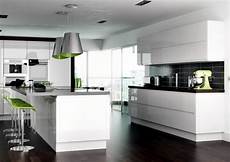 Modern Gloss Kitchen by Modern High Gloss Kitchen In White 20 Kitchens Modern Gloss Kitchen