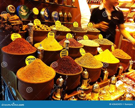 Istanbul spice bazaar stock image. Image of exotic, jasmine - 43642425
