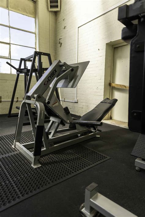 Our Equipment – Muscle N Fitness