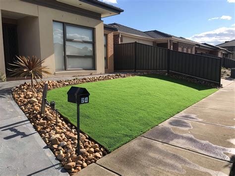 Fake Grass Garden Ideas at Rebecca Skinner blog