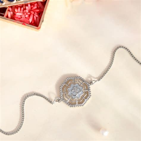 trueBrowns Sterling Silver Filigree Om Rakhi