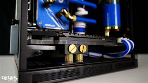 Mini-ITX Build 的图像结果