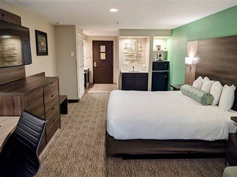 YOSEMITE SOUTHGATE HOTEL & SUITES (Oakhurst) - Hotel Reviews, Photos ...