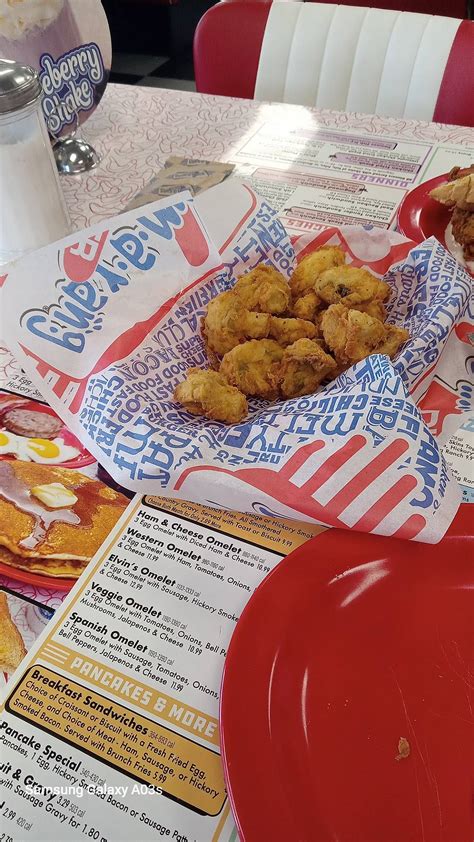 Menu at Boomarang Diner - Shawnee (MacArthur) restaurant, Shawnee, 400 ...