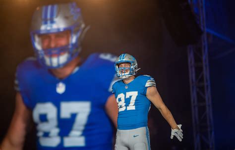 Detroit Lions set to debut revamped black uniforms on MNF