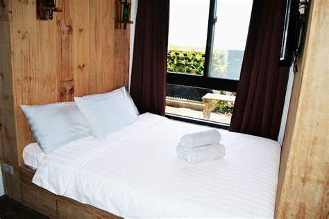 CABINS BY ECO HOTEL (Tagaytay) - Hotel Reviews, Photos, Rate Comparison ...