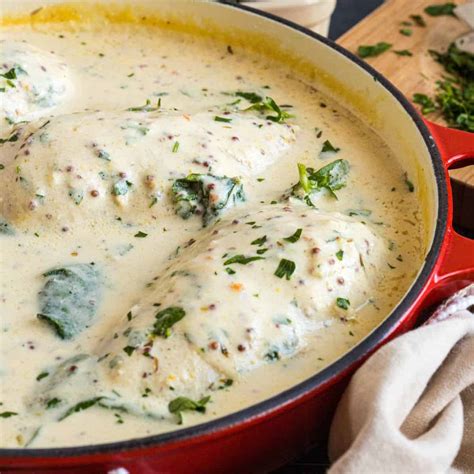 Creamy Creme Fraiche Sauce Recipe: Easy and Delicious