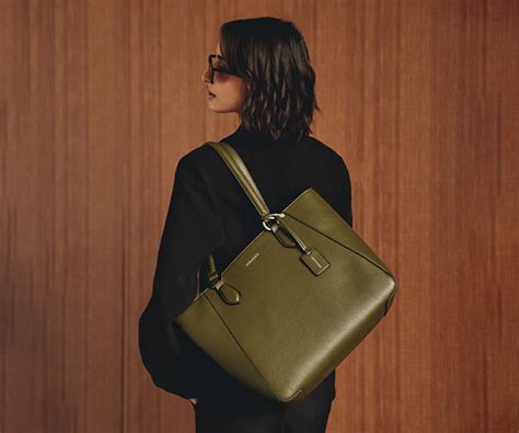 Shop Bestselling Totes & Handbags for Women Online | Miraggio