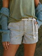 Buy American Eagle Women Olive Snappy Stretch 90s Boyfriend Cargo Short ...