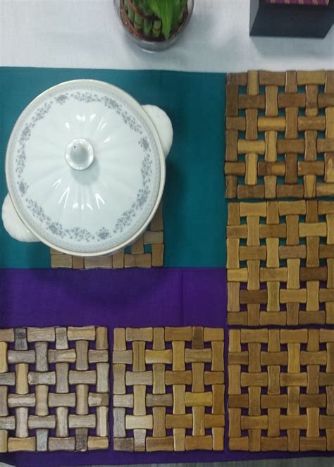 Get Square Puzzle Bamboo Trivet Set of 6 at ₹ 674 | LBB Shop