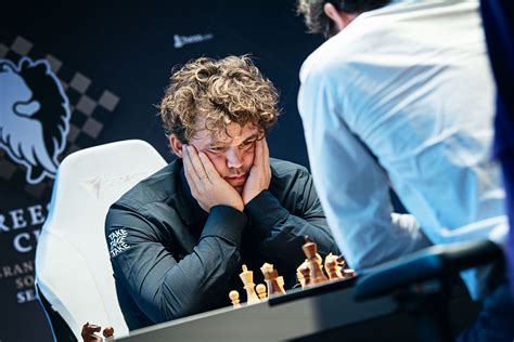 News » Freestyle Chess