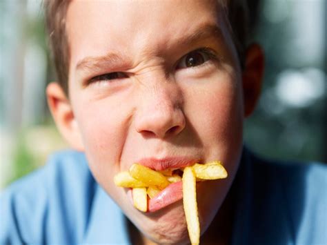 How To Reduce Junk Food Consumption In Kids? Here Are Some Useful Tips ...