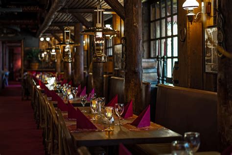 Hyggelig western restaurant og pub i København nær Tivoli