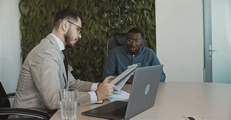 Man Jpg Interview 的图像结果