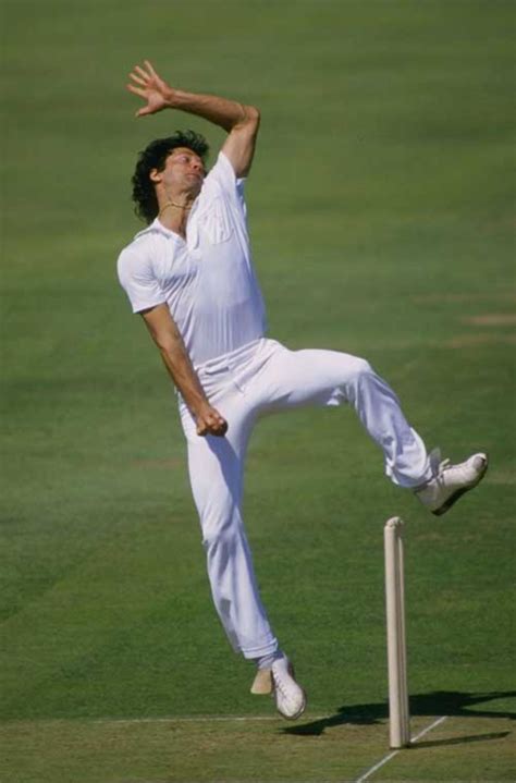 Imran Khan bowling for Rest of the World during the Bicentenary match ...
