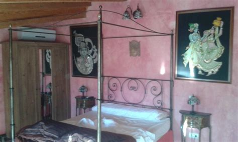 HOSPEDERIA EL CEDRO (Robledo de Chavela) - Guesthouse Reviews & Photos ...