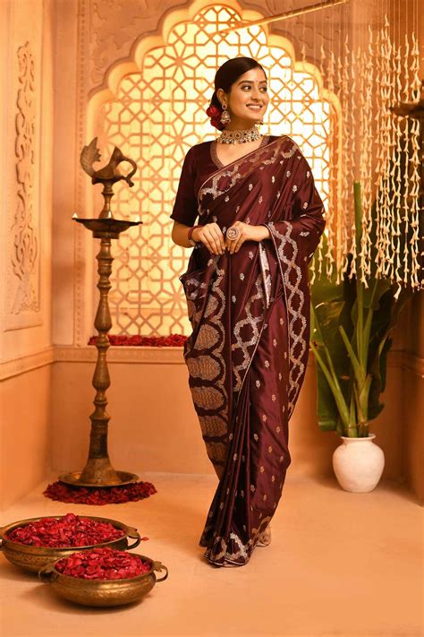 Mashru Silk Sarees Online| Handloom Banarasi Sarees| Rasm by Muskaan ...