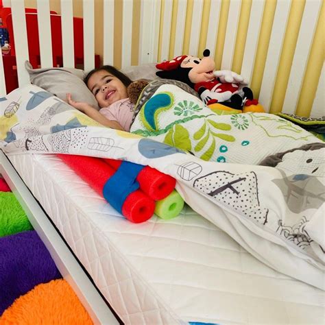 Easy DIY Toddler Bed Rail Bumper - Solution for Kids Falling Out of Bed | Bed rails for toddlers ...