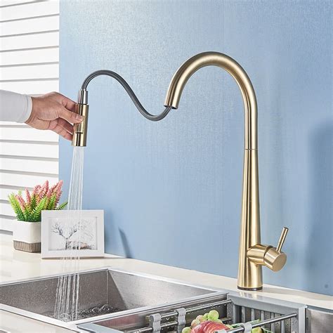 High-Tech Kitchen Faucets 的图像结果