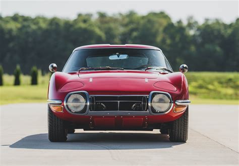 The Beautiful Toyota 2000GT - The First Million Dollar Japanese Sports Car