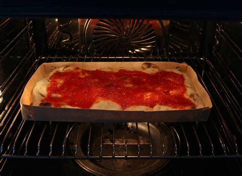 Delicious and super-quick pinsa
