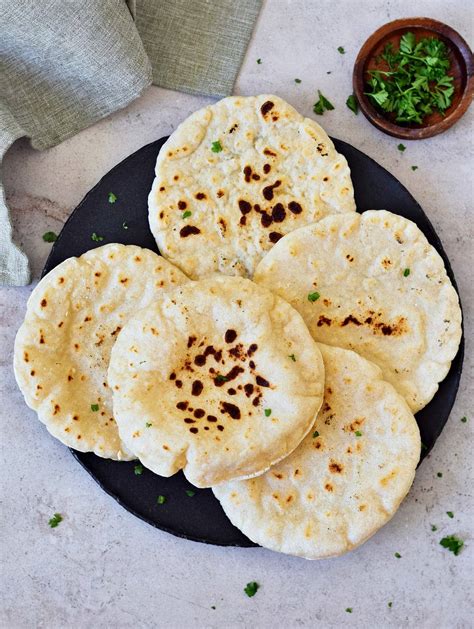 Gluten-Free Pita Bread | Easy Flatbread Recipe - Elavegan