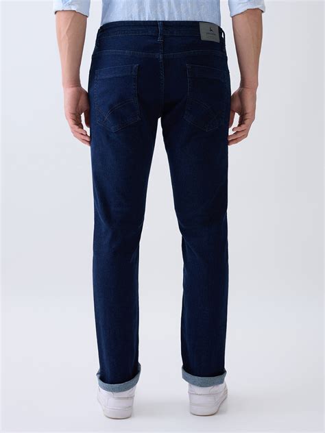 Parx Men Blue Knitted Low Rise Tapered Fit Cotton Blend Jeans – MyRaymond