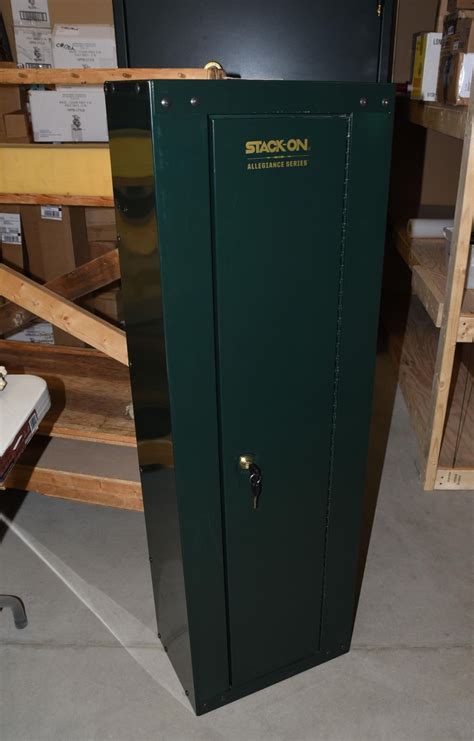 Stack-On Green 8-Gun Cabinet