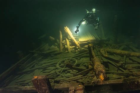 19th-century wreck filled with champagne bottles off-limits for ...