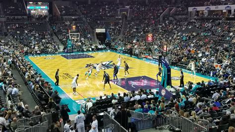 Charlotte Hornets Trade for Dwight Howard, Good Deal? | CharlotteVibe ...