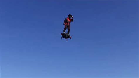 空中滑板 的图像结果