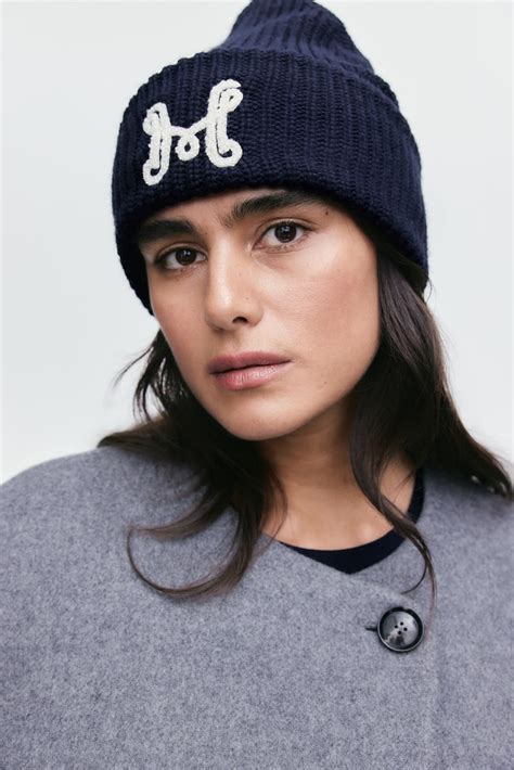 Women's Beanies | Bobble, Cashmere & Knitted Hats | H&M IN
