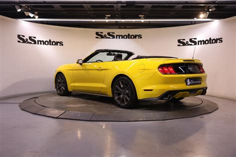 Ford Mustang 2.3 EcoBoost Convertible
