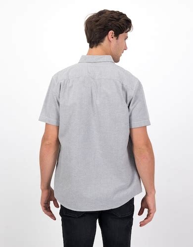 Buy American Eagle Men Grey Short-Sleeve Oxford Button-Up Shirt Online