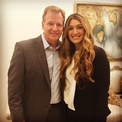 Masha Yang Age, Bio, Height, Career, Family & Net Worth