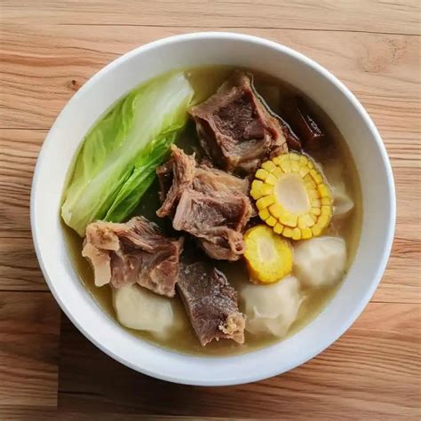 Filipino Bulalo (Bone Marrow Soup) - Kusina Secrets