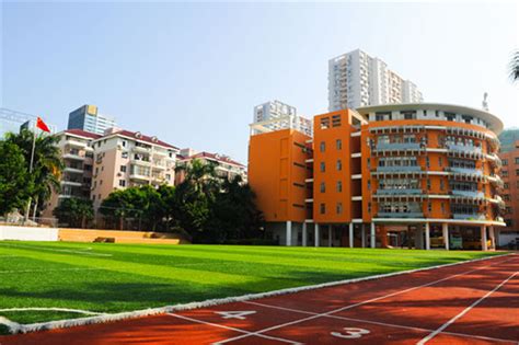 南山中英文学校协同港籍学生班_怎么样_学费-国际教育网