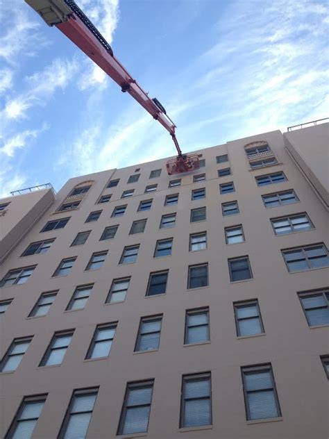 High-Rise Building Painting 的图像结果