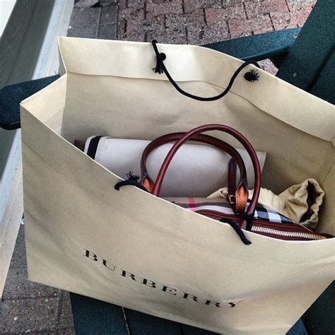 burberry outlet woodbury commons