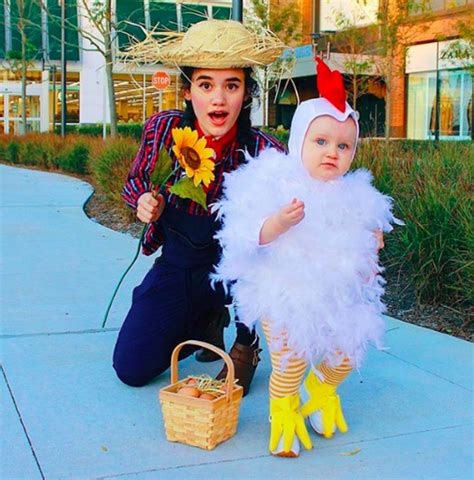 31 Best Mom and Baby Matching Halloween Costume Ideas - Parade