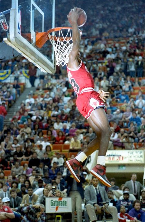Michael Jordan Dunk Contest 1985