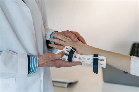 Splint Removal 的图像结果