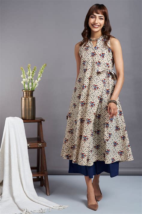 ivory fragrance - ajrakh allure sleeveless tie-up angrakha - maati crafts