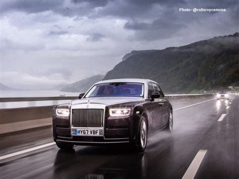 taj mahal: Rolls-Royce Phantom: A Taj Mahal on the road - Next ...