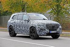 mercedes maybach gls 2020 2 2020 mercedes maybach gls meets mercedes gls in mercedes maybach gls 2020 2 2020 mercedes maybach gls meets mercedes gls in